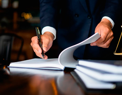 Abogada Corporativa Especialista en Derecho de la Empresa y Derecho Minero